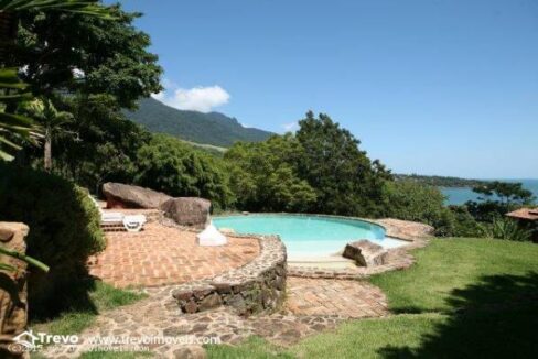 Casa-a-venda-em-Ilhabela-com-vista-para-o-mar2