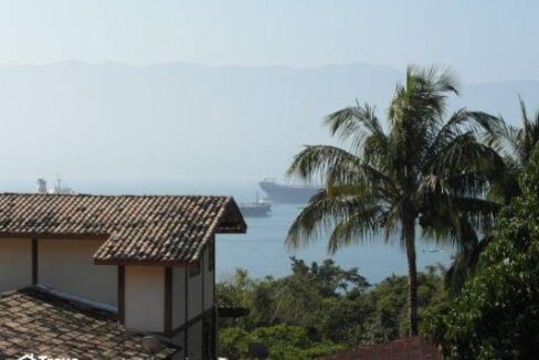 Casa-a-venda-em-Ilhabela-em-rua-sem-saída8