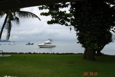 magnifica-casa-pe-na-areia-em-ilhabela-07