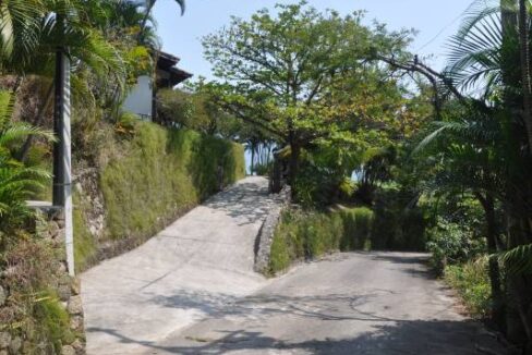 casa-a-venda-em-Ilhabela-com-vista-para-o-mar1