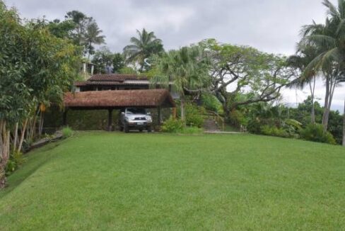 casa-a-venda-em-Ilhabela-com-vista-para-o-mar11