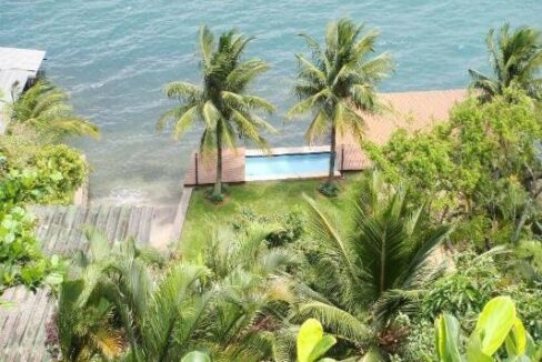 Casa-na-costeira-com-pier-em-Ilhabela12