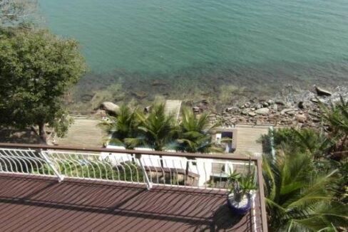 Linda-casa-de-costeira-em-Ilhabela4