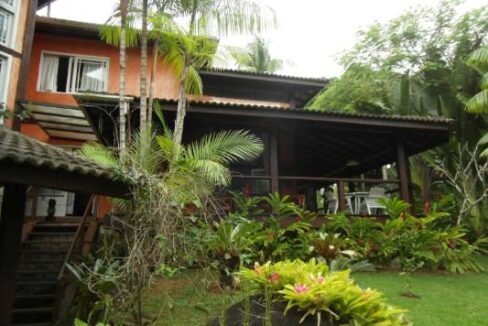 Linda-casa-a-venda-em-condomínio-fechado-em-Ilhabela25