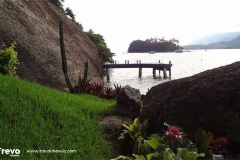 casa-charmosa-na-costeira-a-venda-em-Ilhabela19ok