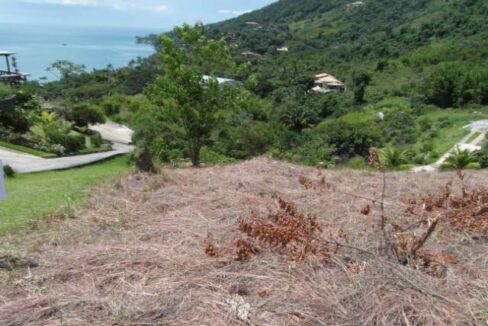 Terreno-a-venda-na-praia-da-Armação1