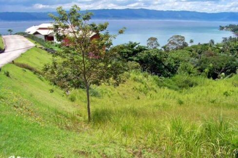 Terreno-a-venda-na-praia-da-Armação10