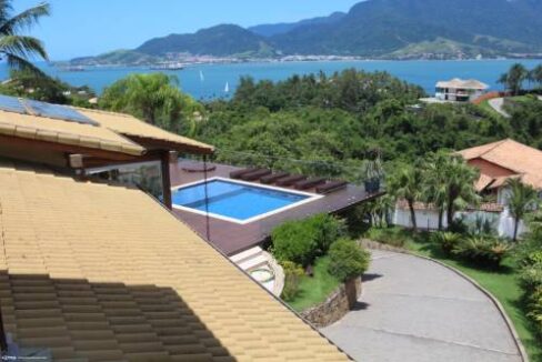 Casa-de-luxo-a-venda-em-Ilhabela1