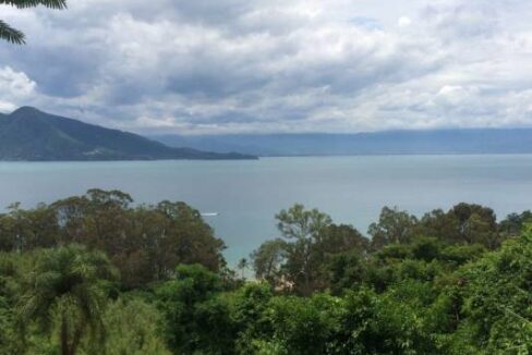 Lindo-terreno-a-venda-em-condomínio-de-luxo-em-Ilhabela2