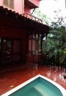 Casa-a-venda-em-Ilhabela-na-vila8