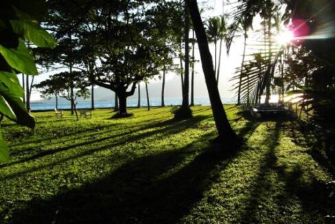 Casa-a-venda-pé-na-areia-em-Ilhabela20