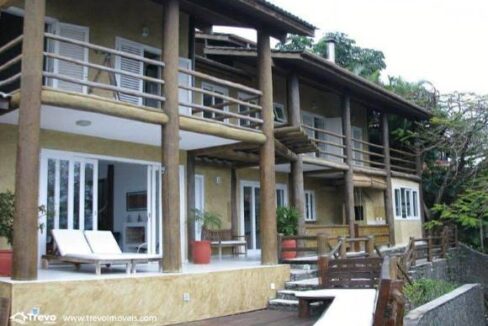 Casa-de-alto-padrão-a-venda-em-Ilhabela4