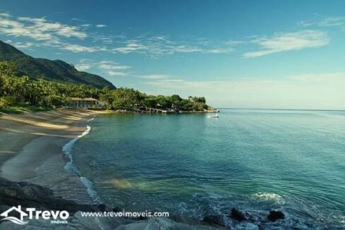 Casa-charmosa-a-venda-em-Ilhabela11-1