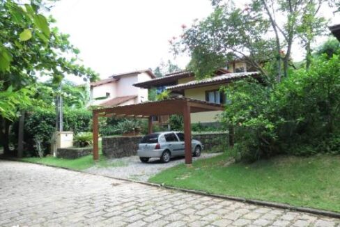 Casa-charmosa-a-venda-em-Ilhabela9-1