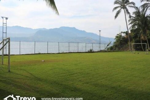 Casa-pé-na-areia-em-Ilhabela-com-muito-luxo27-1