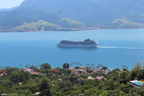 casa-charmosa-a-venda-em-Ilhabela2-1