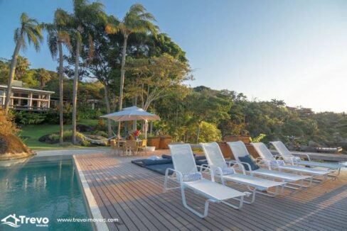 casa-de-luxo-frente-ao-mar-em-ilhabela4