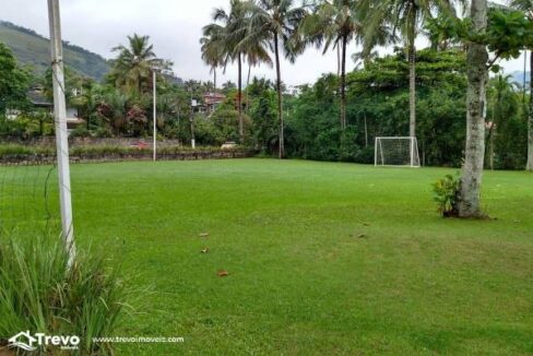 Casa-a-venda-em-Ilhabela-em-condomínio-frente-a-praia16