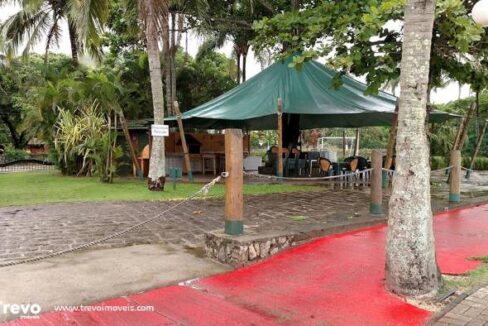 Casa-a-venda-em-Ilhabela-em-condomínio-frente-a-praia20