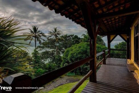 Casa-charmosa-a-venda-em-Ilhabela7-1