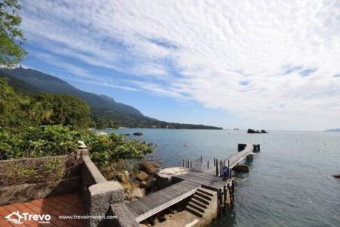 Casa-na-costeira-em-Ilhabela