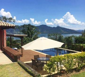 Casa-de-alto-padrão-em-Ilhabela-com-vista-para-o-mar13