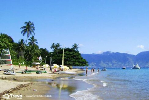 Casa-de-alto-padrão-em-Ilhabela-com-vista-para-o-mar18-1