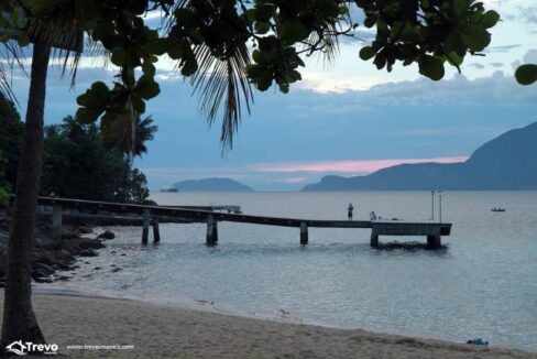 Casa-de-luxo-pé-na-areia-a-venda-em-Ilhabela66