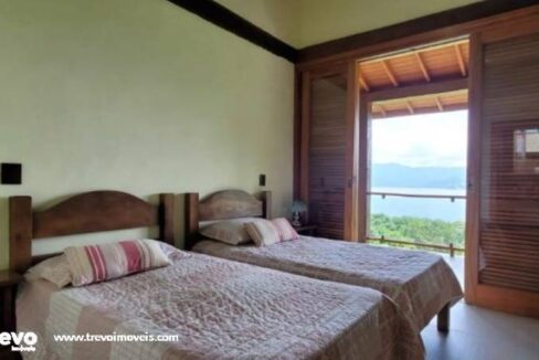 Casa-a-venda-em-Ilhabela-com-vista-para-o-mar24