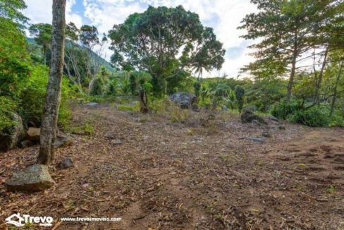 Terreno-a-Venda-em-Ilhabela-2