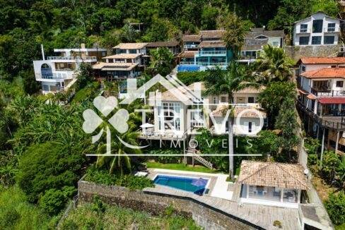 Casa-de-luxo-em-Ilhabela-com-vista-para-o-mar1