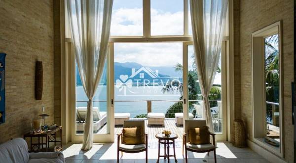 Casa-de-luxo-em-Ilhabela-com-vista-para-o-mar20