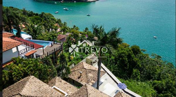 Casa-de-luxo-em-Ilhabela-com-vista-para-o-mar23