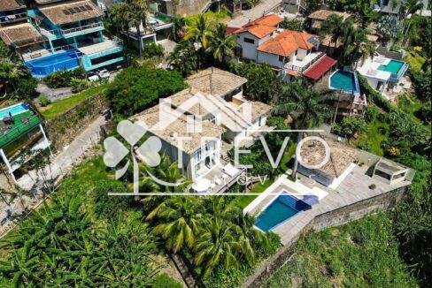 Casa-de-luxo-em-Ilhabela-com-vista-para-o-mar3