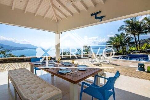 Casa-de-luxo-em-Ilhabela-com-vista-para-o-mar30