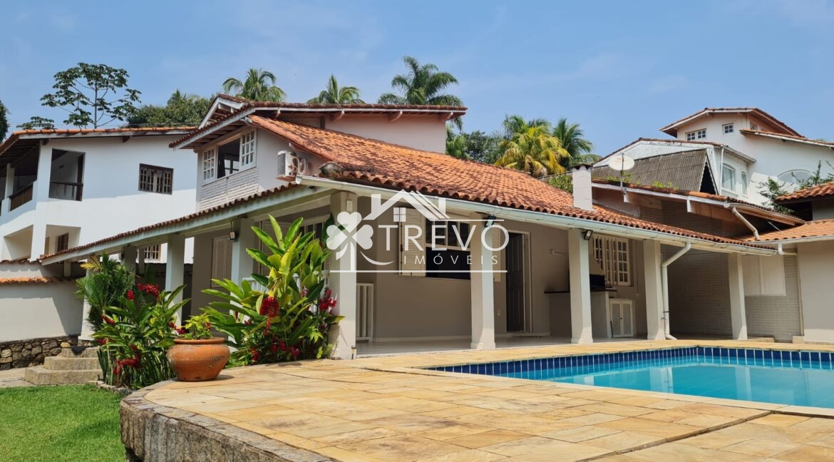 casa-charmosa-avenda-em-ilhabela19