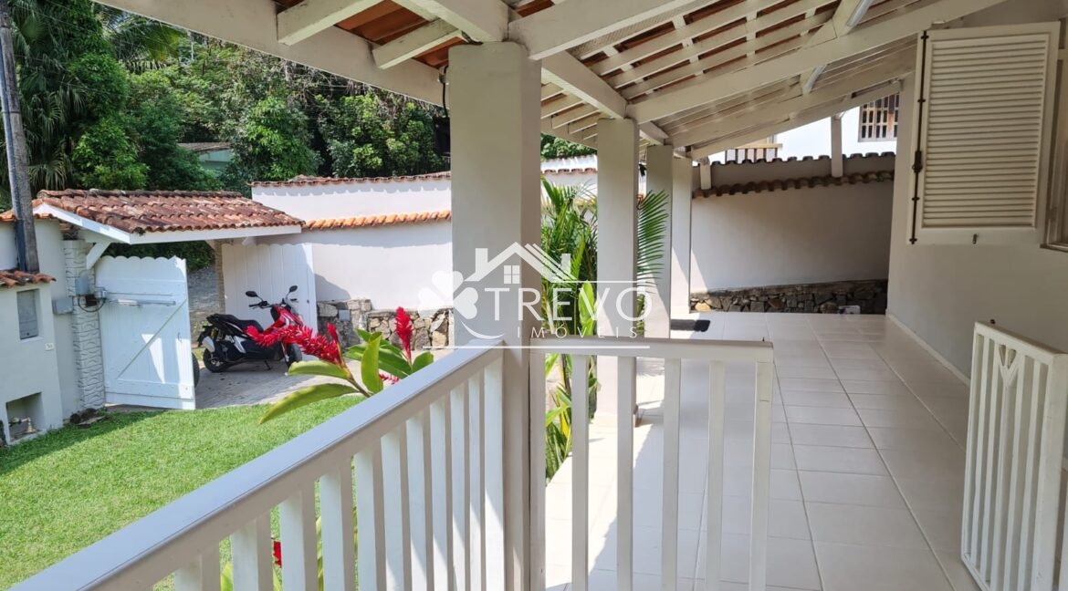 casa-charmosa-avenda-em-ilhabela30