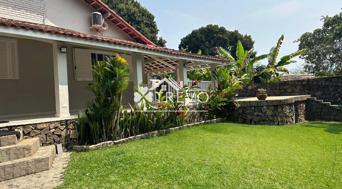 casa-charmosa-avenda-em-ilhabela34