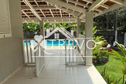 casa-charmosa-avenda-em-ilhabela40