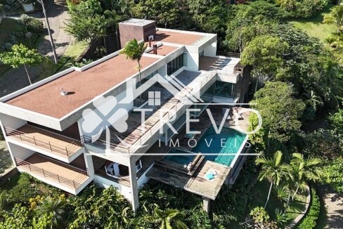 Casa-luxuosa-com-vista-para-o-mar-em-ilhabela14