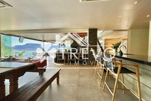 Casa-luxuosa-com-vista-para-o-mar-em-ilhabela20