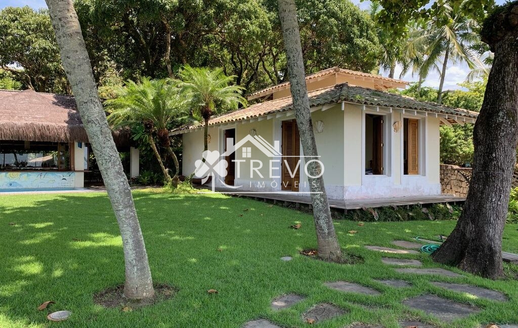 casa-pe-na-areia-em-Ilhabela8